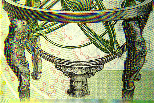 渾天儀(ホンチョンウィ)の画にまで!