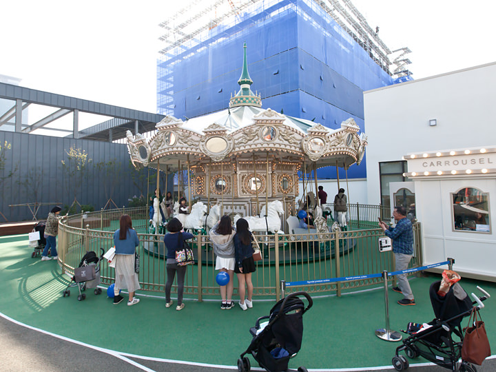 メリーゴーランド(1回 2,000ウォン)