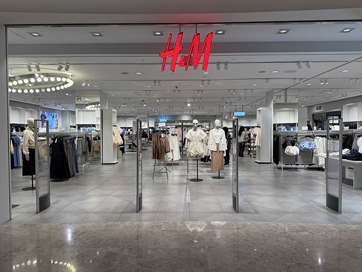 3階
レディースファッション