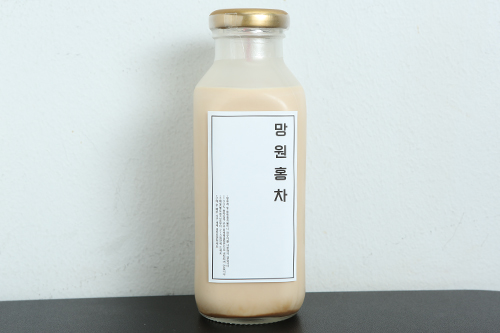 韓国カフェ発 話題のボトル入りミルクティー Now ソウル 韓国旅行 コネスト 韓国カフェ発 話題のボトル入りミルクティー Now ソウル 韓国旅行 コネスト