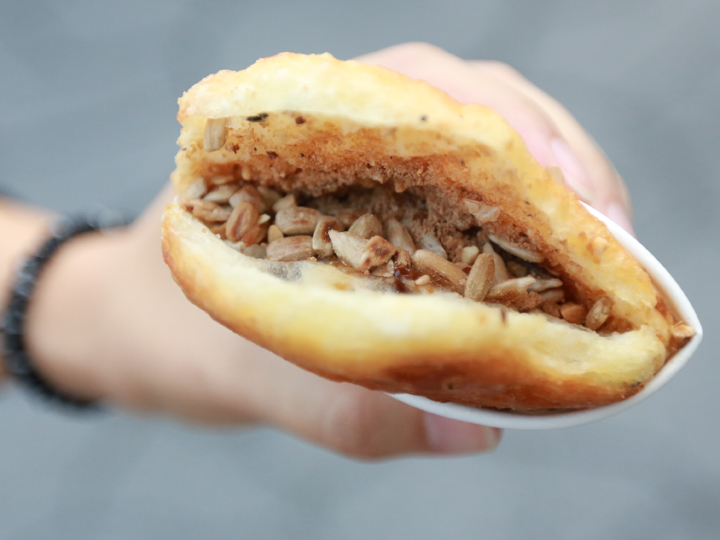 韓国屋台おやつ ホットク がお菓子になった Now ソウル 韓国旅行 コネスト