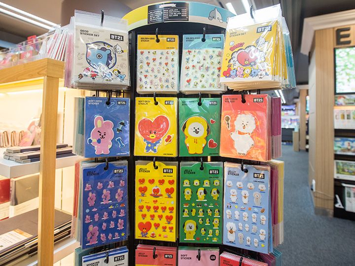 BT21」の穴場？駅直結の韓国本屋さんで文房具ハント！ | NOW！ソウル