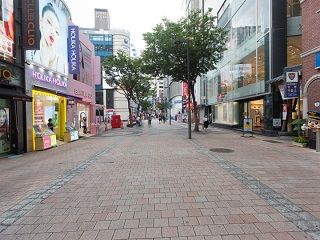 閉店や休業店舗多数の明洞。今の様子は？