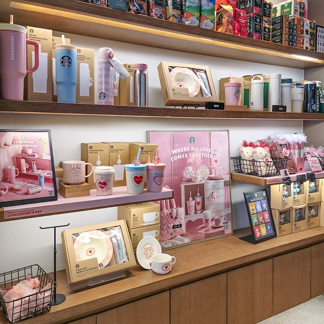 韓国スタバ限定♡ハートに溢れたバレンタイングッズが新登場！ | NOW