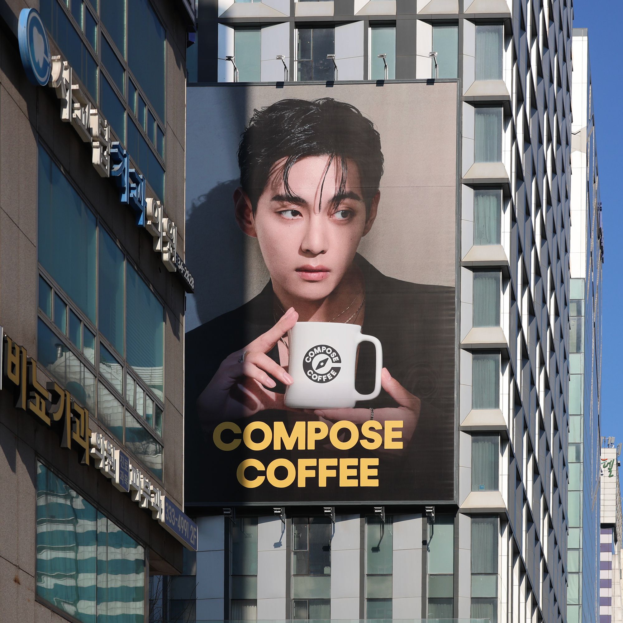 【お取り置き】BTS 公開収録生写真　韓国輸入品　ファンカフェ取り寄せ1点のみ BTSメンバーに会える！ソウルの広告スポットまとめ | NOW！ソウル