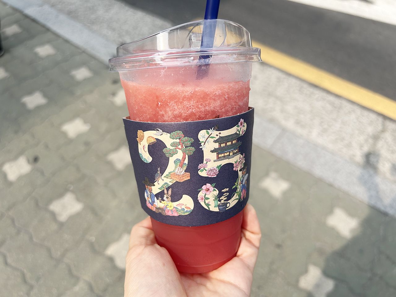 韓国コーヒーチェーン店のスイカジュースおすすめ3選！ | NOW！ソウル