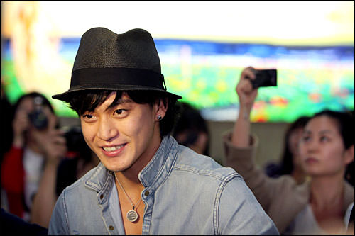 小栗旬がソウルに来た Now ソウル 韓国旅行 コネスト