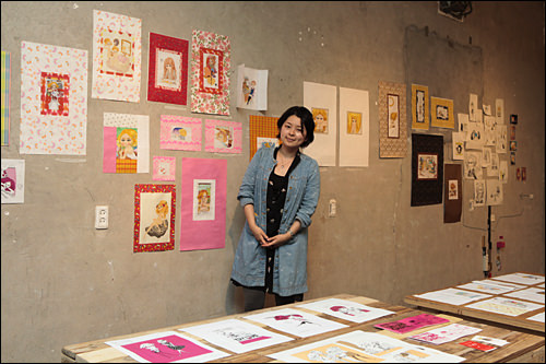 日本の女性イラスト展が好評 Now ソウル 韓国旅行 コネスト
