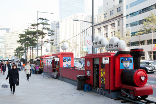 路上店舗はイメチェン中 明洞に登場 Now ソウル 韓国旅行 コネスト