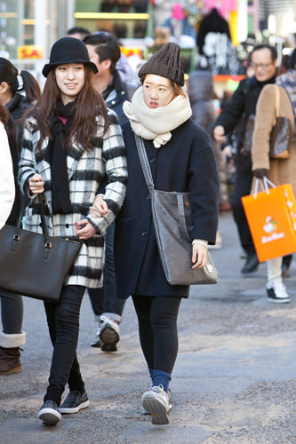 15年注目カラーで春ファッションを先取り Now ソウル 韓国旅行 コネスト