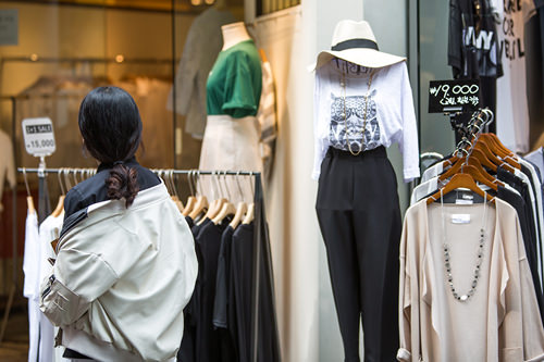 今一番旬なズボンはこれ Now ソウル 韓国旅行 コネスト