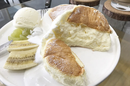 オリジナルスフレパンケーキ 今日 なに食べる 19 02 韓国旅行 コネスト オリジナルスフレパンケーキ 今日 なに食べる 19 02 韓国旅行 コネスト