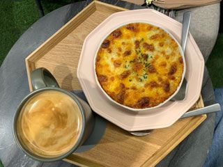 アメリカーノとチーズハニーバターのセット