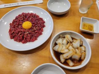パクカネユッケ