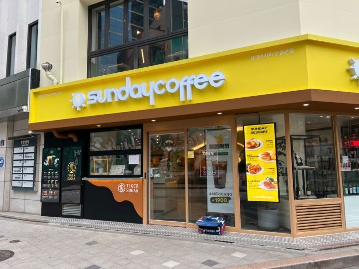 sundaycoffee 明洞本店