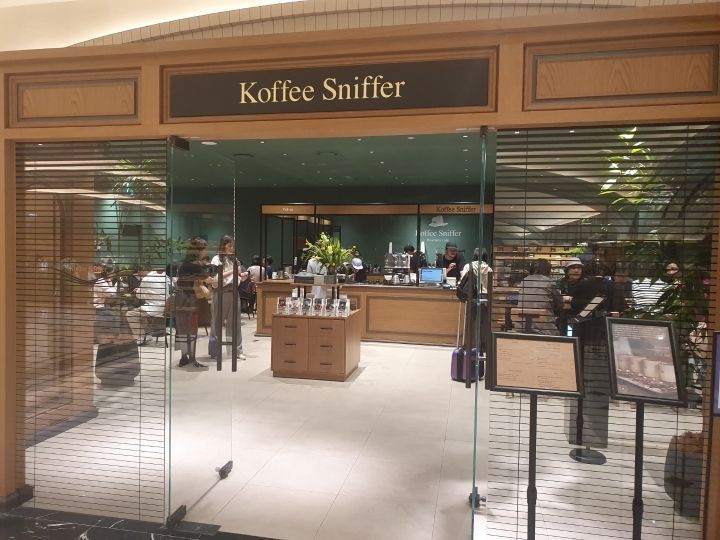 Koffee Sniffer 新世界百貨店江南店