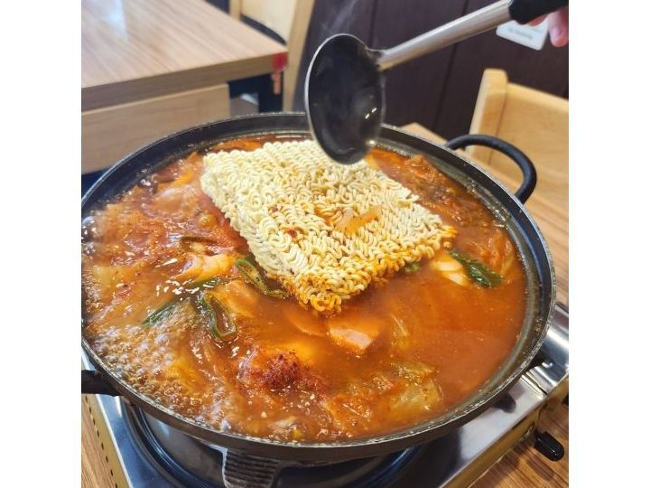 名家キムチチゲ