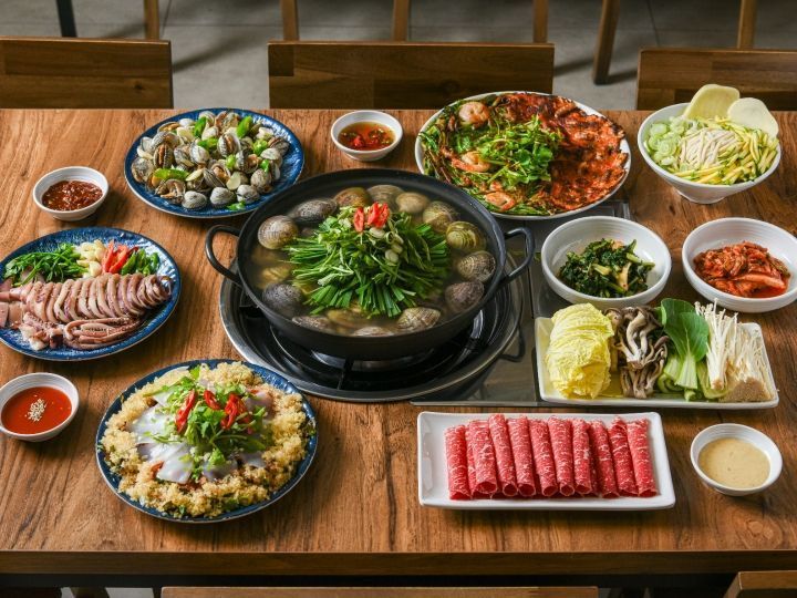 ヨントンペカッカルグクス 江南店の口コミ ｜江南駅・三成(COEX