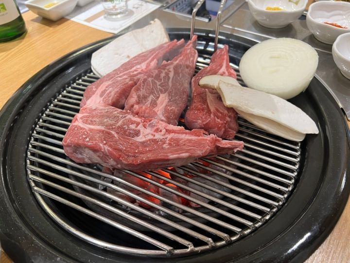 ファ羊ヨンガ １号店