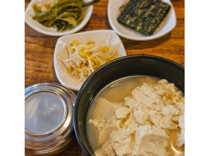 豆腐工作所 舎堂店