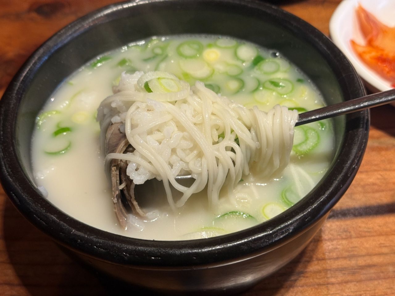 韓村ソルロンタン 龍山I'PARKモール店｜龍山・孔徳(ソウル)のグルメ