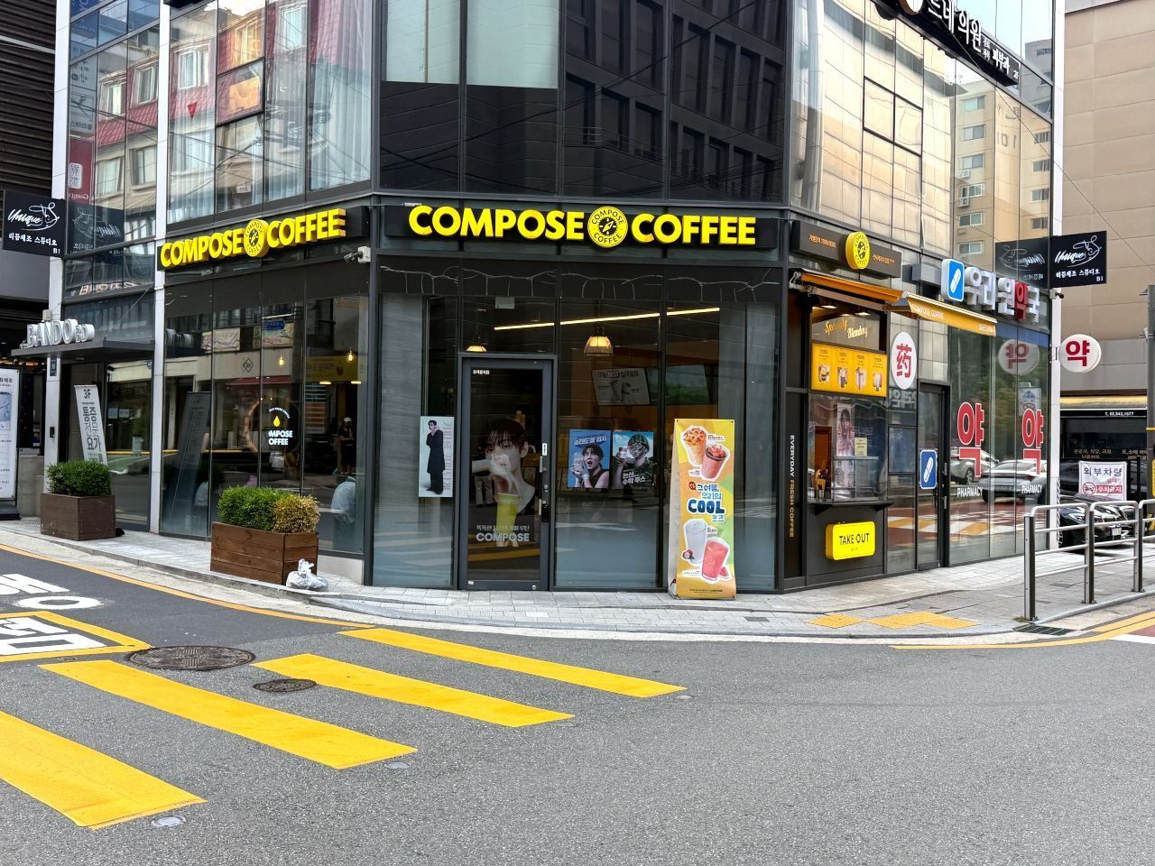 COMPOSE COFFEE 新沙セロスキル店｜新沙洞・カロスキル(ソウル)の