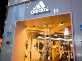 adidas ブランドフラグシップ ソウル