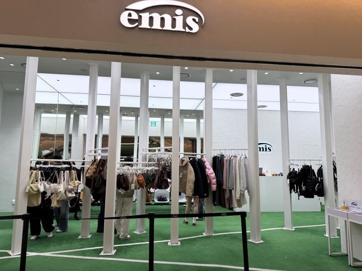 emis 明洞フラグシップストアの支店情報｜明洞(ソウル)のショッピング