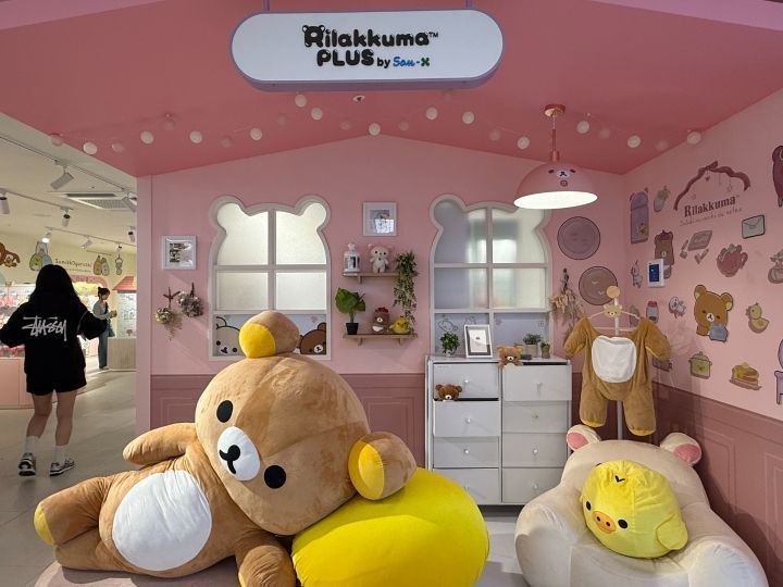 Martin kim ブルゾン　ロッテ百貨店購入 matin kim logo coating jumper black