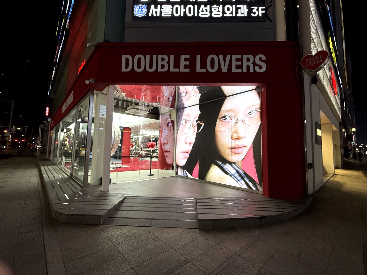 DOUBLE LOVERS 江南フラグシップストア｜江南駅・三成(COEX)(ソウル)の